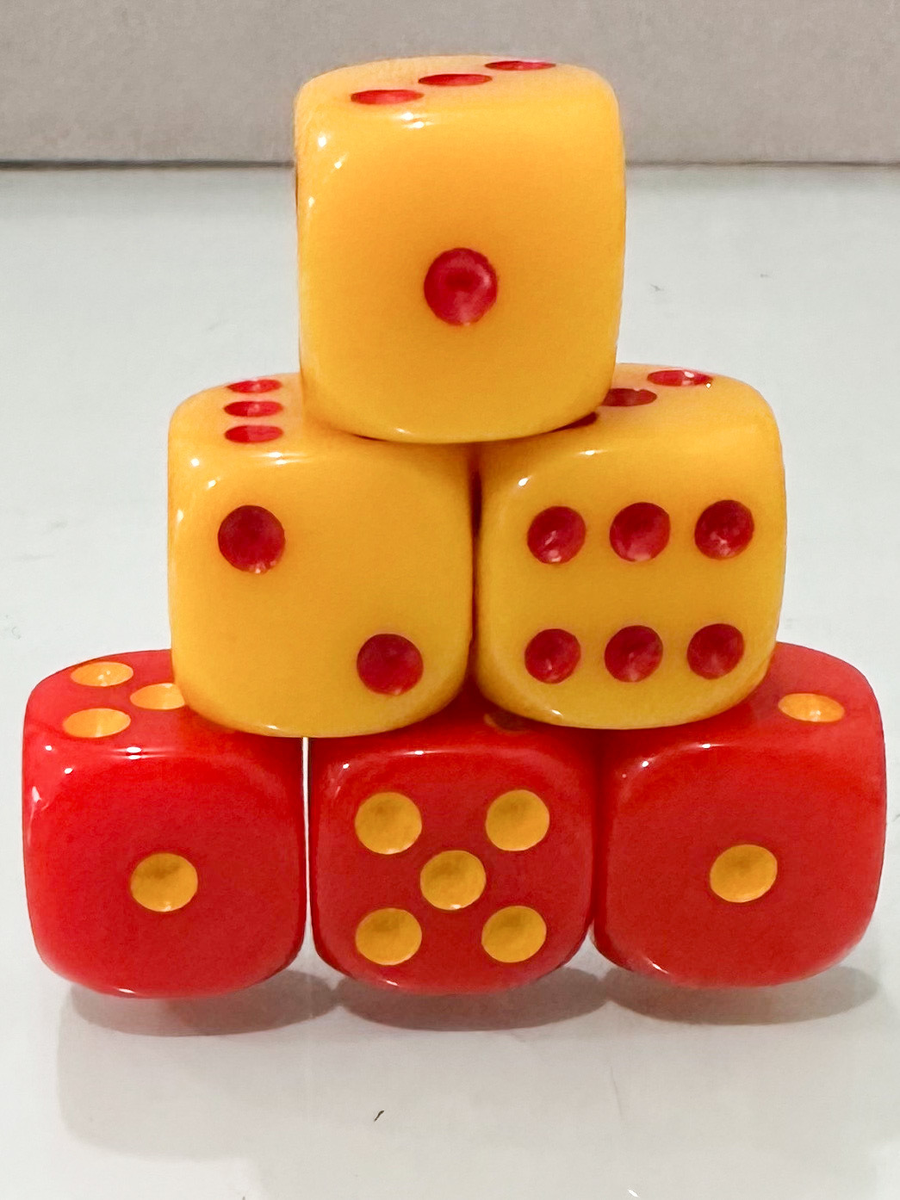16 mm Red and Yellow Acrylic Dice