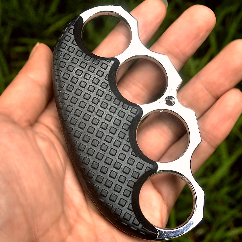 Four-Finger Knuckle Duster
