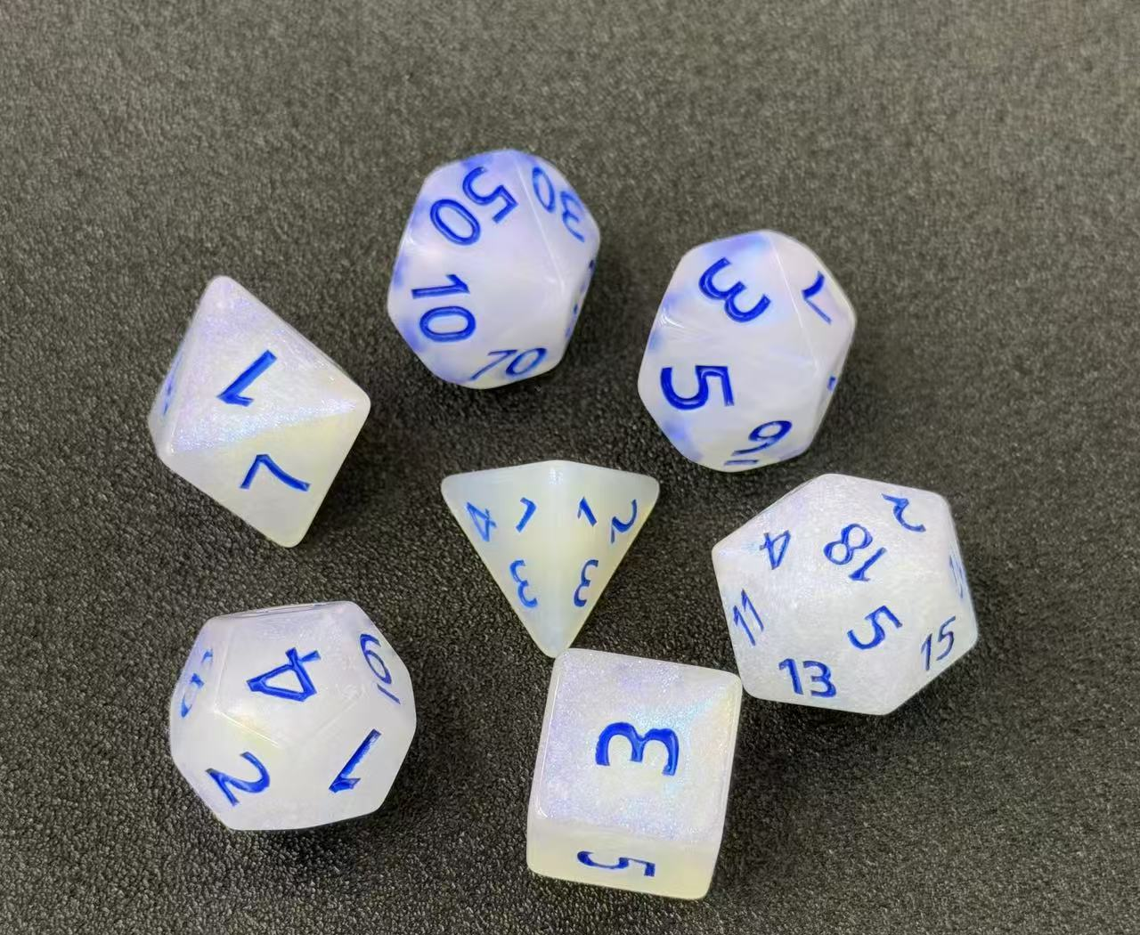 Color-Shifting Acrylic Polyhedral Dice Set with Rounded Corners